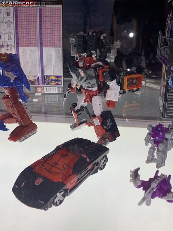 SDCC 2019  Ratchet, Impactor  Holo Mirage Powerdasher  Greenlight  (18 of 29)